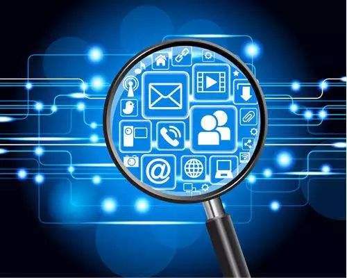 互联网信息服务法律法规 构建清朗网络空间的法治基石